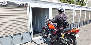 バイクガレージ・駐車場目安期間：３年～